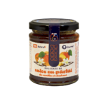 dulceata de caise cu pastai de vanilie si samburi